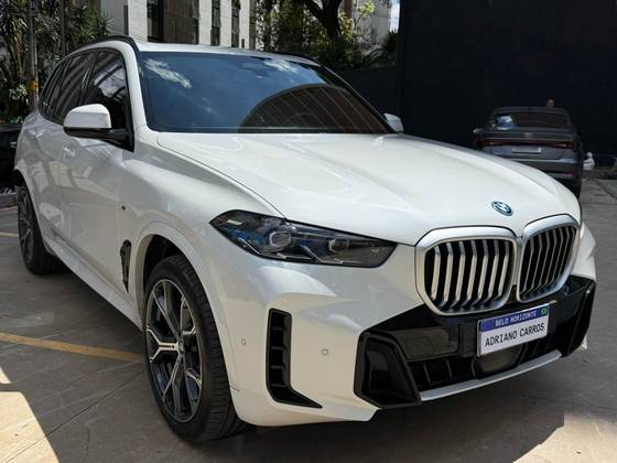 BMW X5 3.0 I6 TURBO HÍBRIDO XDRIVE50E X-LINE AUTOMÁTICO BMW X5 3.0 I6 TURBO HÍBRIDO XDRIVE50E X-LINE AUTOMÁTICO